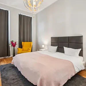 Apartment Center In Prenzlauerberg, Berlin